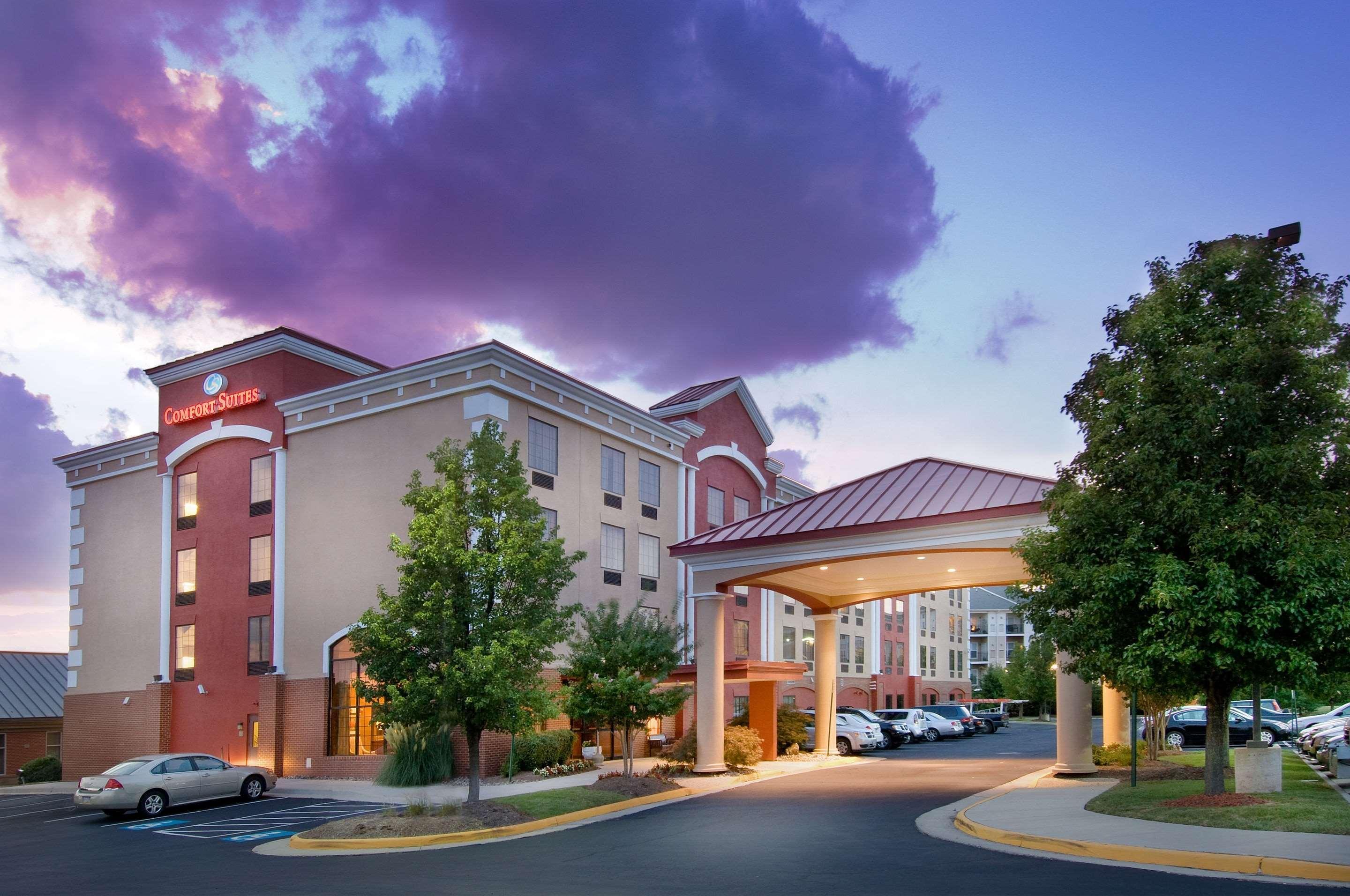 Comfort Suites Dulles Airport Chantilly Exterior photo