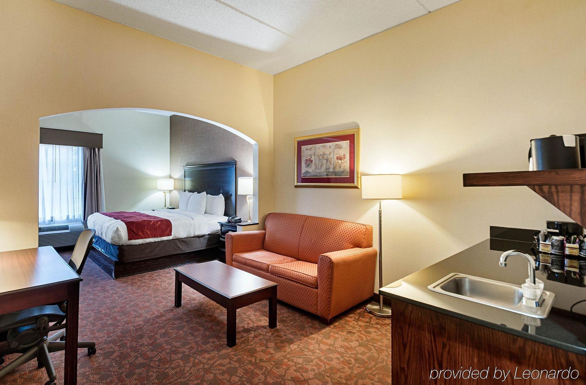 Comfort Suites Dulles Airport Chantilly Exterior photo