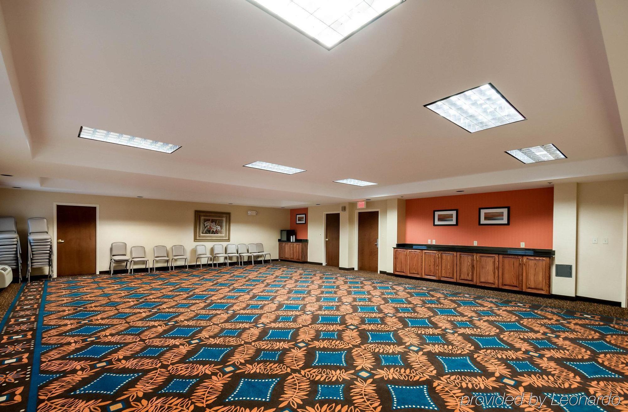 Comfort Suites Dulles Airport Chantilly Exterior photo