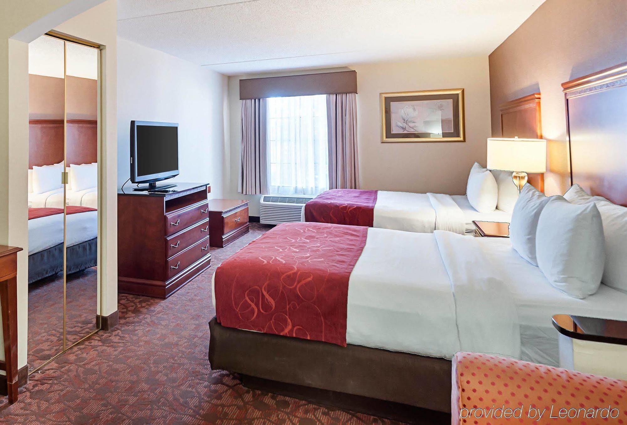 Comfort Suites Dulles Airport Chantilly Exterior photo